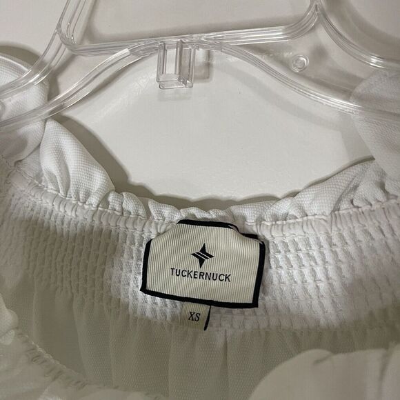 TUCKERNUCK White Off the Shoulder Marguerite Blouse Long sleeve top size XS - Picture 4 of 6